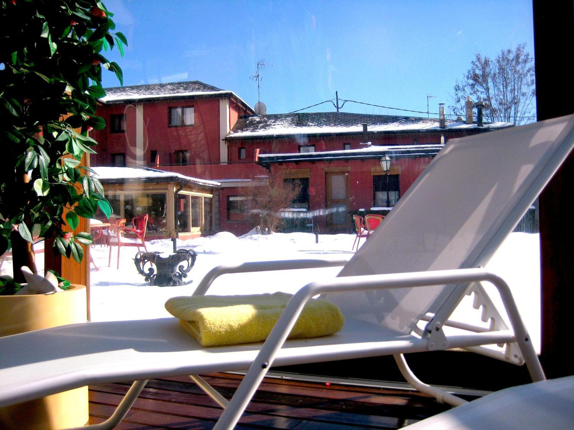 Hotel Del Lago Puigcerdà Esterno foto
