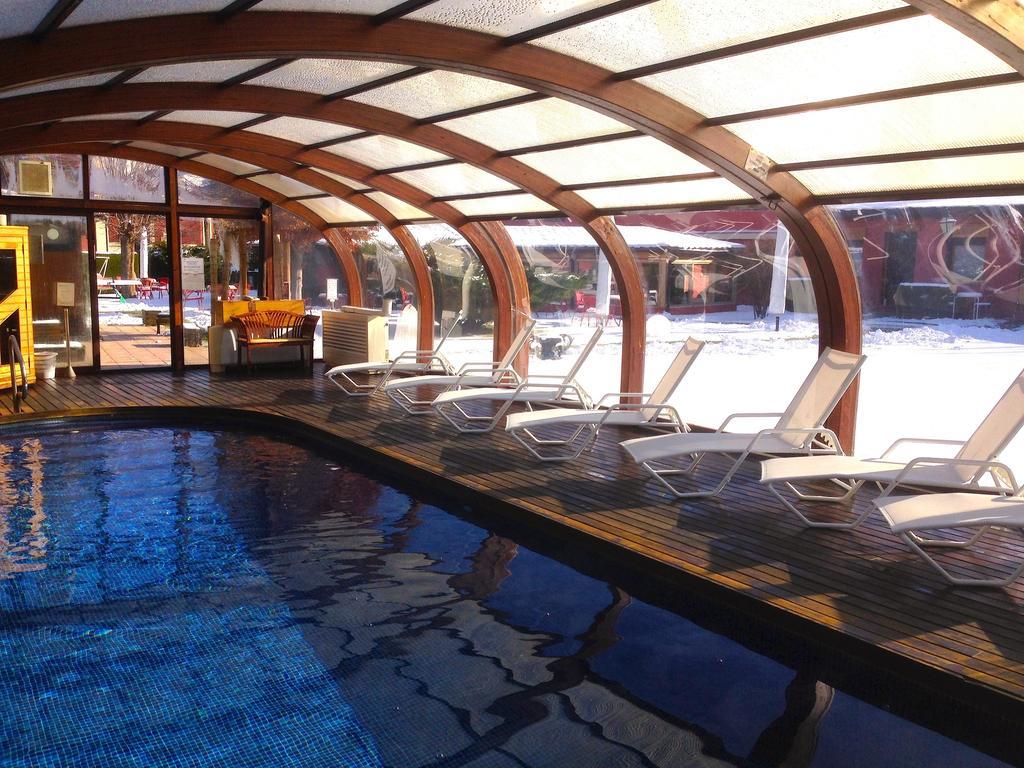 Hotel Del Lago Puigcerdà Esterno foto