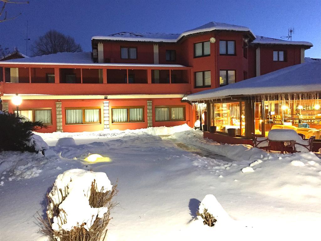 Hotel Del Lago Puigcerdà Esterno foto
