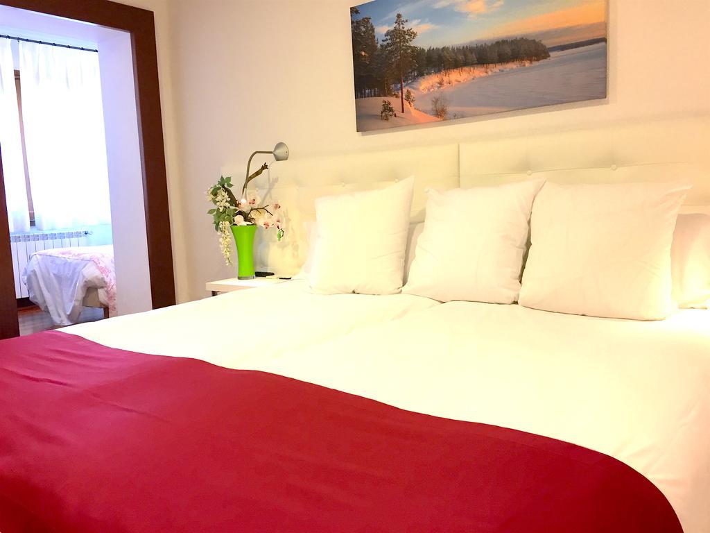 Hotel Del Lago Puigcerdà Esterno foto