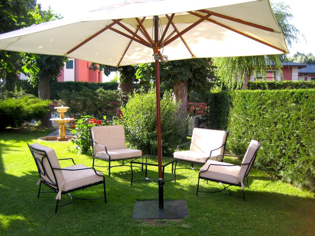 Hotel Del Lago Puigcerdà Esterno foto